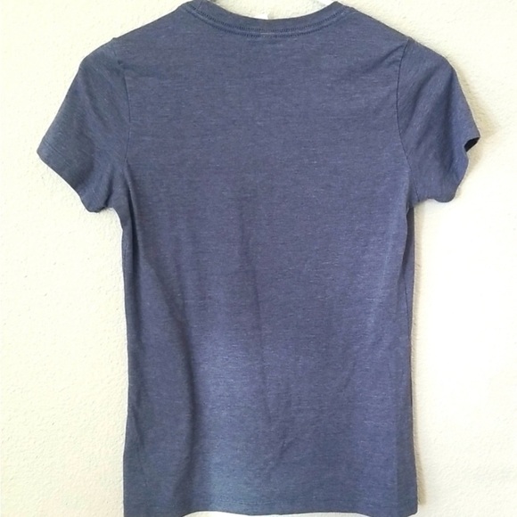 ✌️Dutch Bros Tshirt - Picture 2 of 7